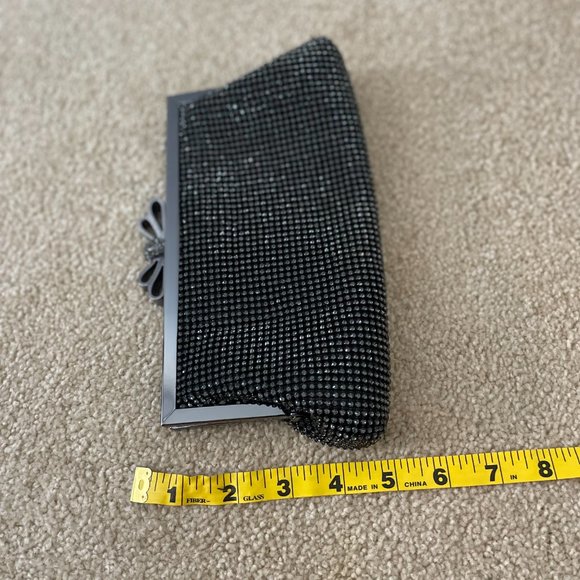 Silver and Black Sequin Clutch - Picture 4 of 6